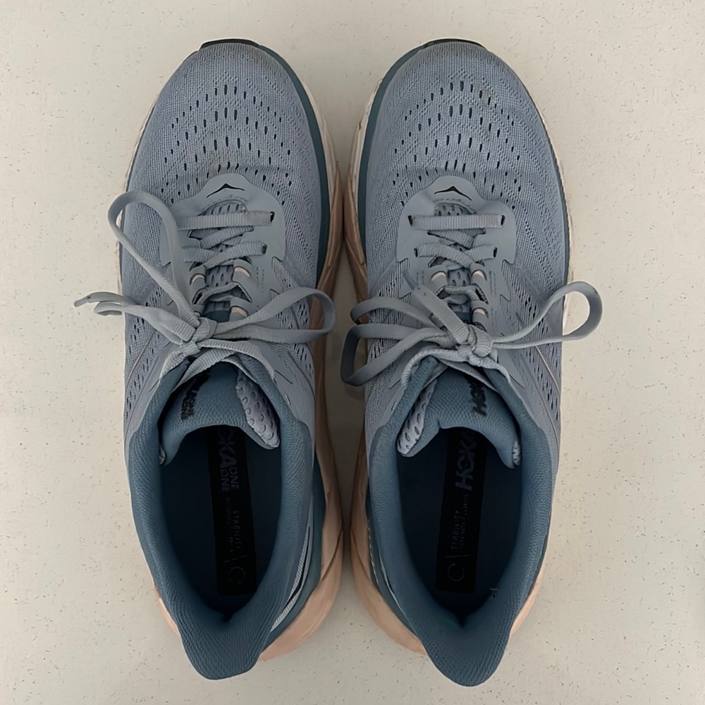 Hoka Women’s Arahi 5 Blue Size 9.5